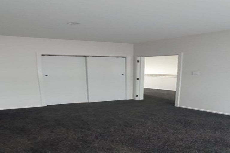 Photo of property in 9/22 Bay Drive, Titahi Bay, Porirua, 5022
