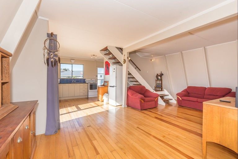 Photo of property in 74 Kahukura Avenue, Waitarere Beach, Levin, 5510