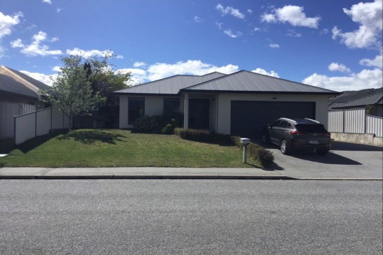 Photo of property in 30 Jollys Road, Cromwell, 9310