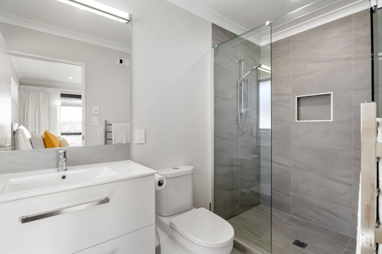 Photo of property in 57 Lisle Farm Drive, Pukekohe, 2120