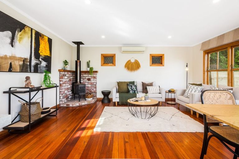 Photo of property in 28 Kiriwai Road, Paremata, Porirua, 5024