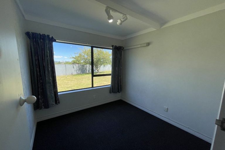 Photo of property in 296b Mangorei Road, Merrilands, New Plymouth, 4312
