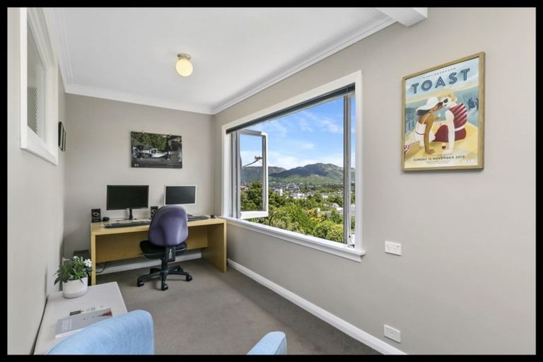 Photo of property in 22 Everest Street, Khandallah, Wellington, 6035
