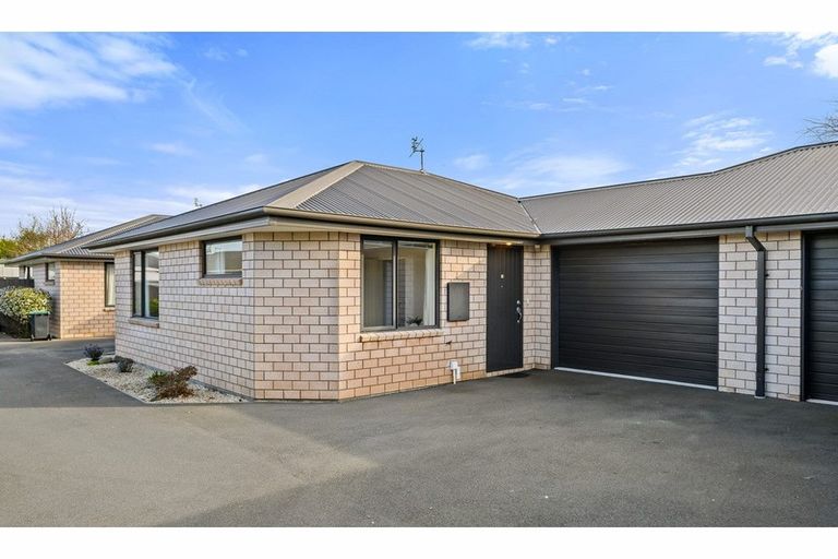 Photo of property in 3/191 Gayhurst Road, Dallington, Christchurch, 8061