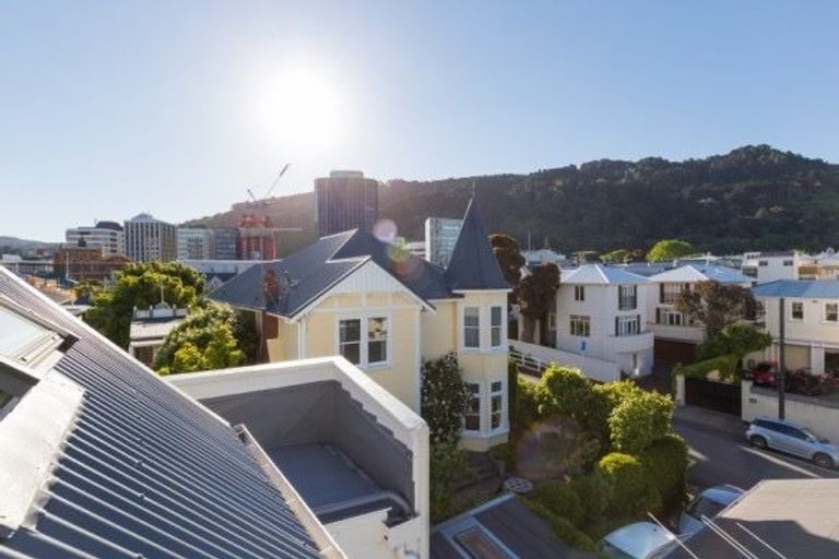 Photo of property in The Villas, 14/33 Hobson Street, Thorndon, Wellington, 6011