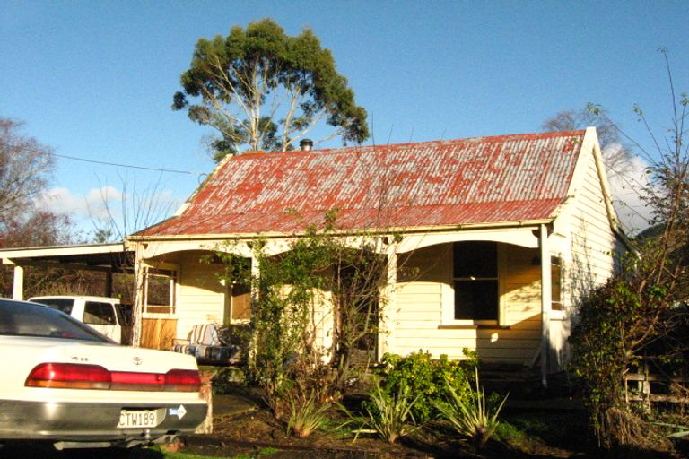 Photo of property in 14 Harvey Street, Waitati, 9085