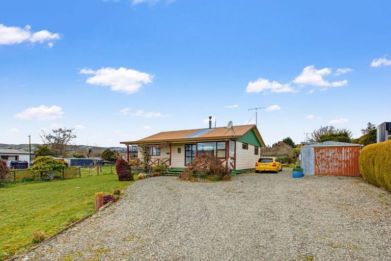 Photo of property in 18 Blaydon Street, Waikaia, 9778