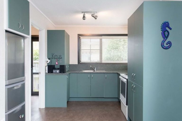 Photo of property in 1/172 Sawyers Arms Road, Bishopdale, Christchurch, 8053