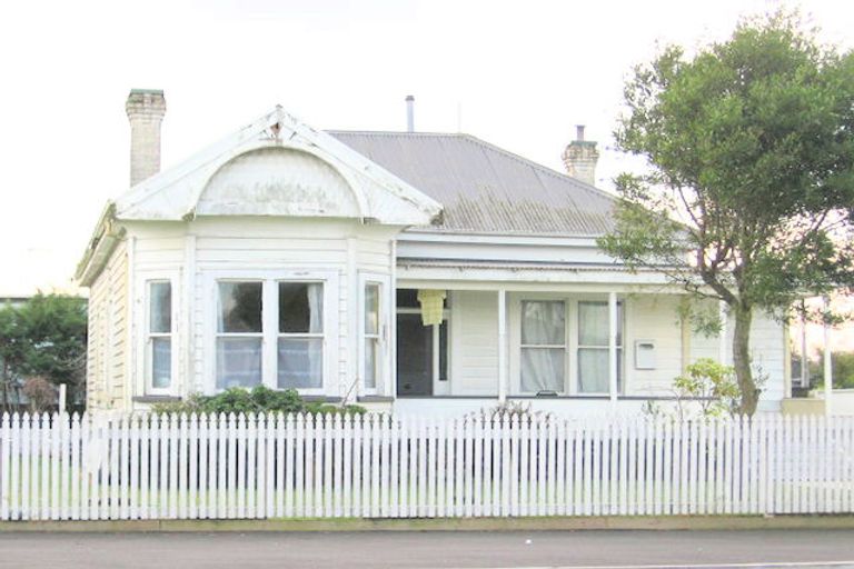 Photo of property in 50 Norton Road, Frankton, Hamilton, 3204