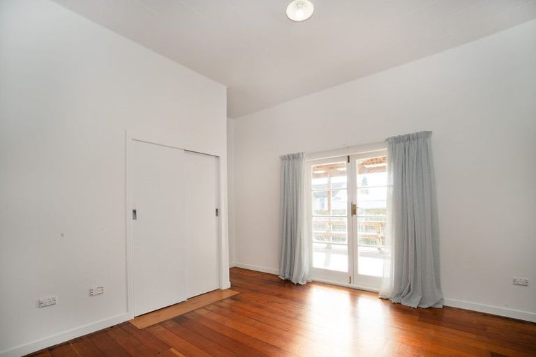 Photo of property in 1a Wellington Street, Feilding, 4702