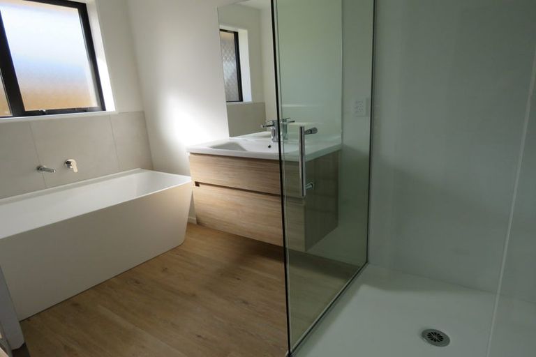 Photo of property in 2 Fauna Street, Halswell, Christchurch, 8025