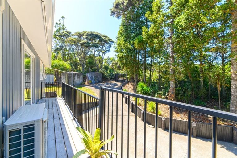 Photo of property in 143 Cable Road, Waimauku, 0881