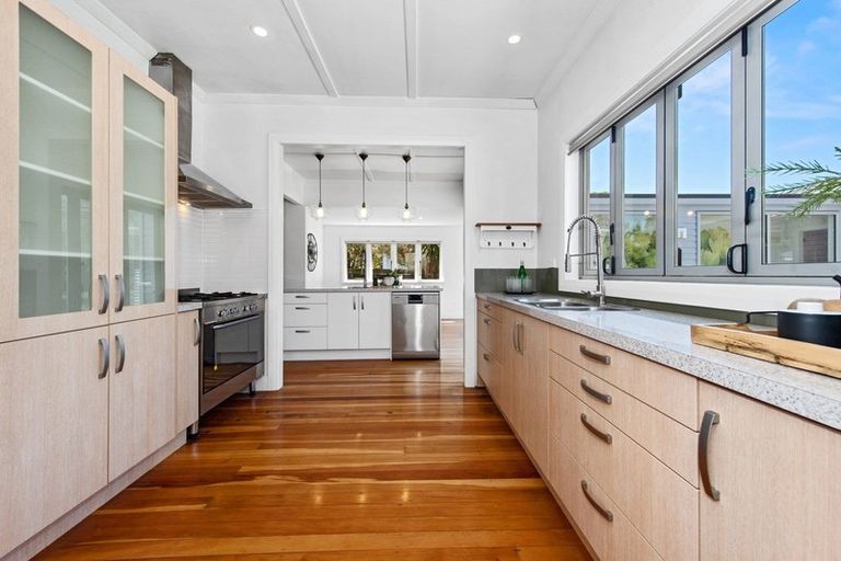 Photo of property in 68 Naylor Street, Hamilton East, Hamilton, 3216