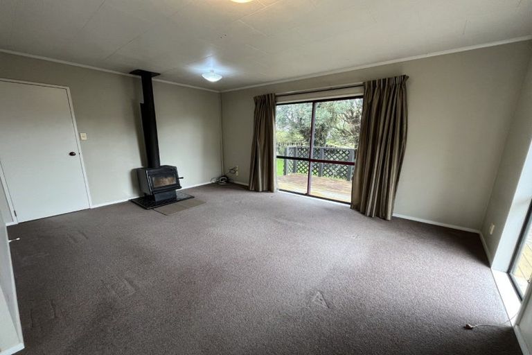 Photo of property in 2 Rata Street, Tokomaru, Palmerston North, 4474