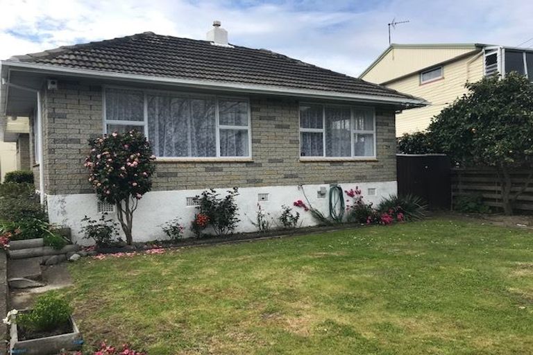 Photo of property in 254 Taita Drive, Taita, Lower Hutt, 5011