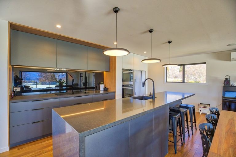 Photo of property in 156 Upton Street, Wanaka, 9305