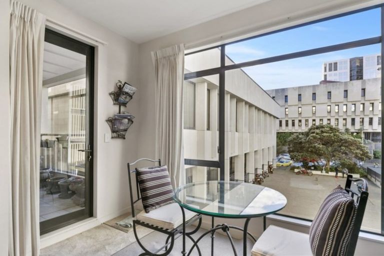 Photo of property in Kate Sheppard Apartments, 4f/42 Molesworth Street, Thorndon, Wellington, 6011