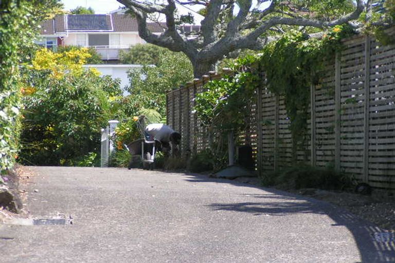 Photo of property in 36 Clifton Road, Hauraki, Auckland, 0622