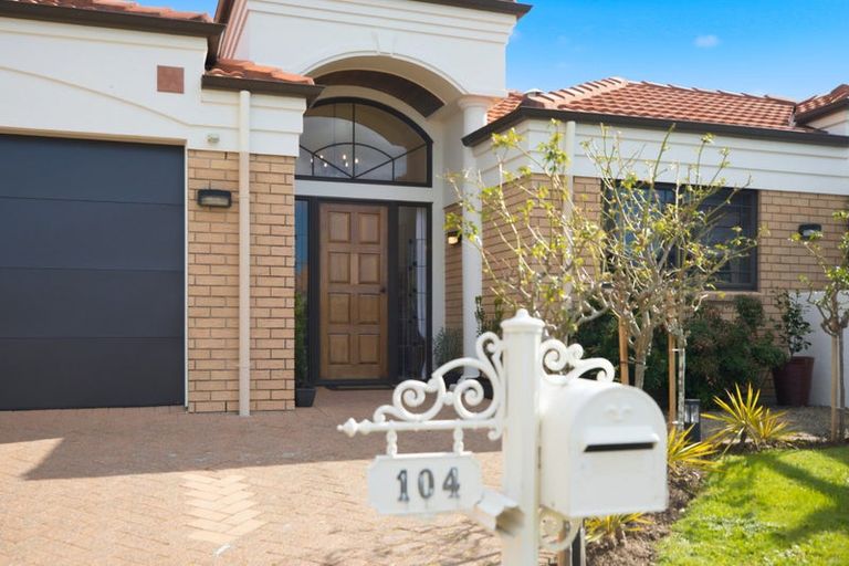 Photo of property in 104 Palm Beach Boulevard, Papamoa Beach, Papamoa, 3118