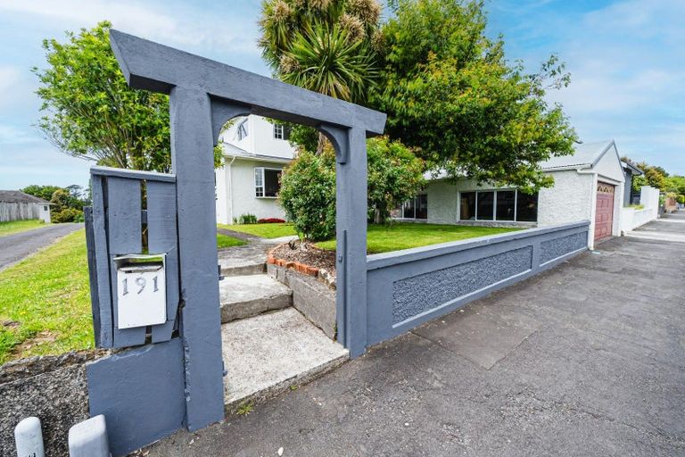 Photo of property in 191 Carrington Street, Lower Vogeltown, New Plymouth, 4310