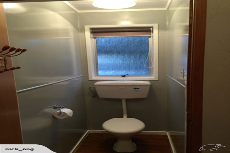 Photo of property in 5 Nan Place, Pakuranga Heights, Auckland, 2010