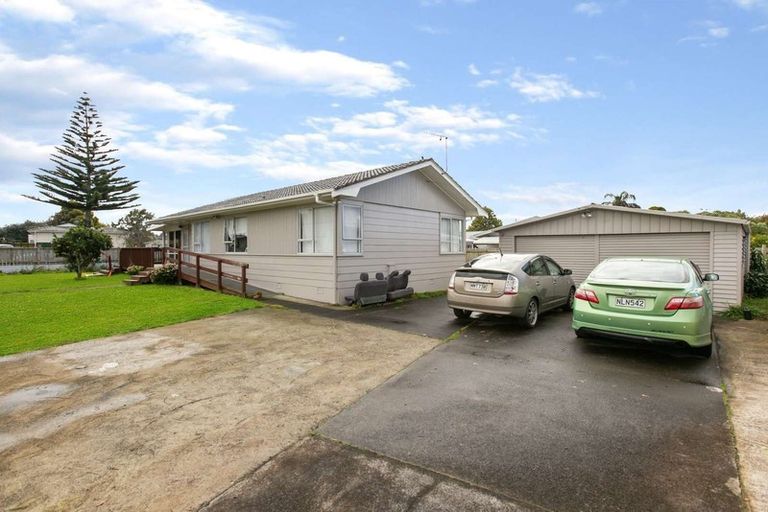Photo of property in 138 Mahia Road, Wattle Downs, Auckland, 2103