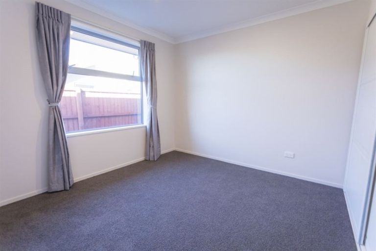 Photo of property in 27 Bradbury Avenue, Rolleston, 7614