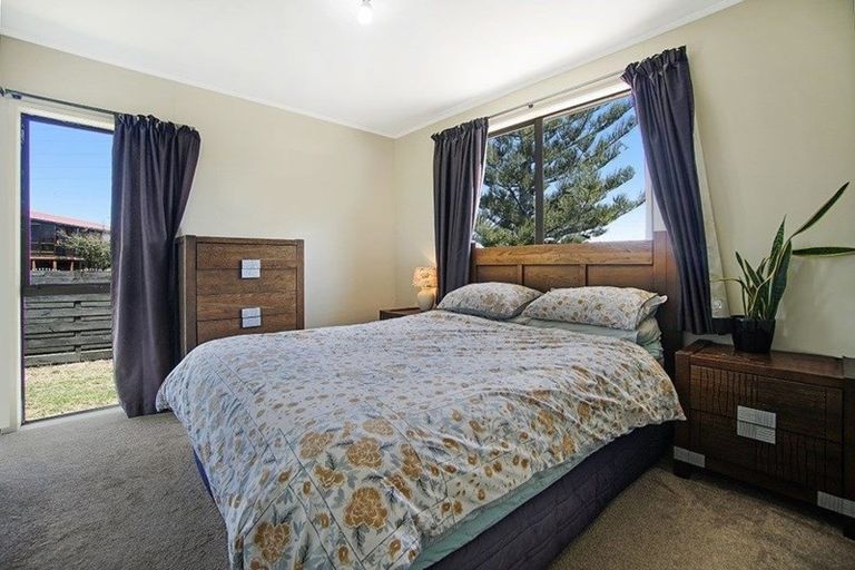 Photo of property in 23 Sidey Avenue, Clover Park, Auckland, 2019
