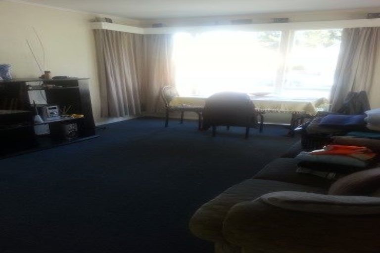 Photo of property in 28 Bellona Place, Cannons Creek, Porirua, 5024