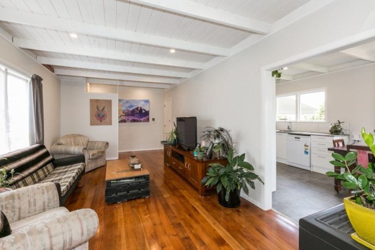 Photo of property in 5 Foster Terrace, Onekawa, Napier, 4110