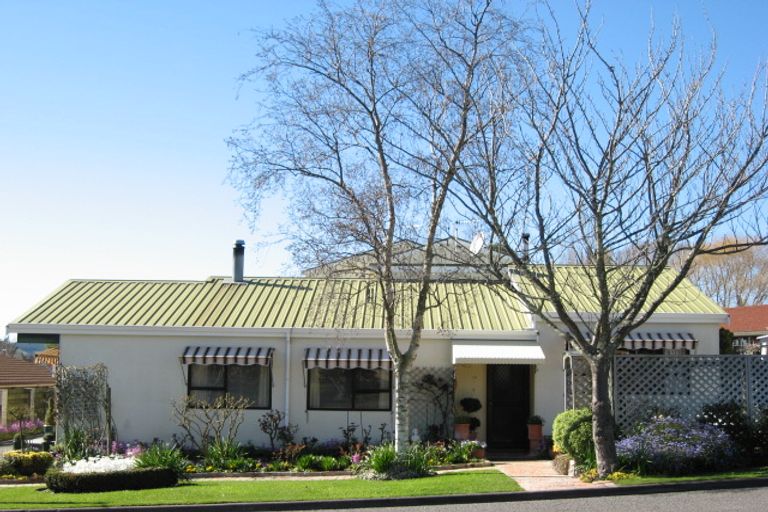 Photo of property in 35a Durham Drive, Havelock North, 4130