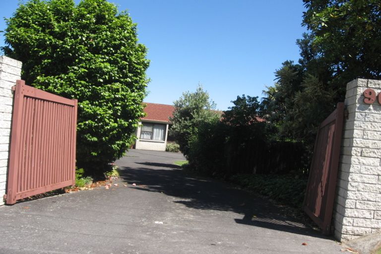 Photo of property in 100 Town Point Road, Maketu, Te Puke, 3189