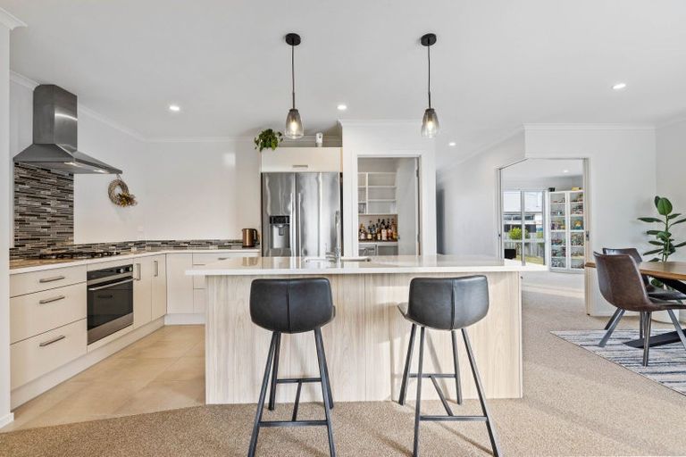 Photo of property in 10 Kara Place, Wharewaka, Taupo, 3330