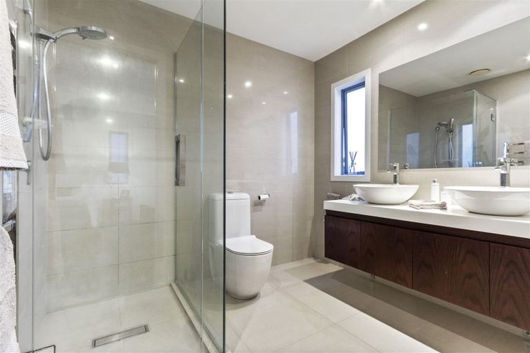 Photo of property in 340a Beach Road, Mairangi Bay, Auckland, 0630