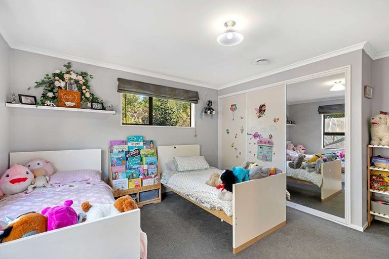 Photo of property in 1 Lacy Gate Place, Woodend, 7610