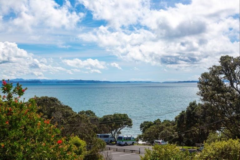Photo of property in 204 Vipond Road, Stanmore Bay, Whangaparaoa, 0932