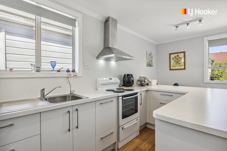 Photo of property in 38 Eastbourne Street, Caversham, Dunedin, 9012