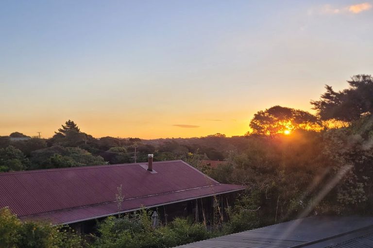 Photo of property in 39 Whakarite Road, Ostend, Waiheke Island, 1081