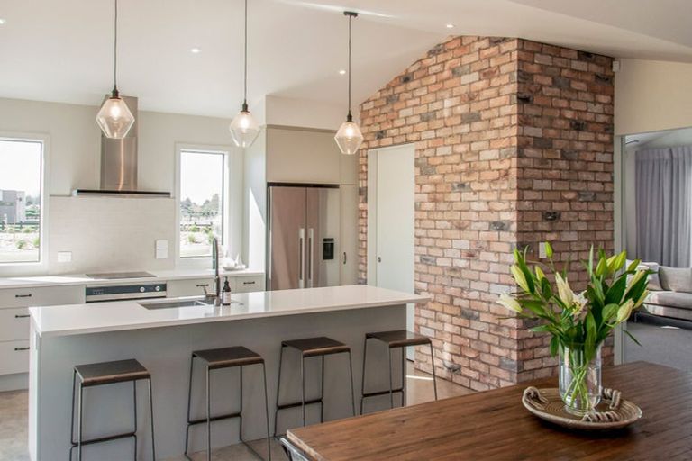 Photo of property in 4 Fruiter Lane, Coatesville, 0793