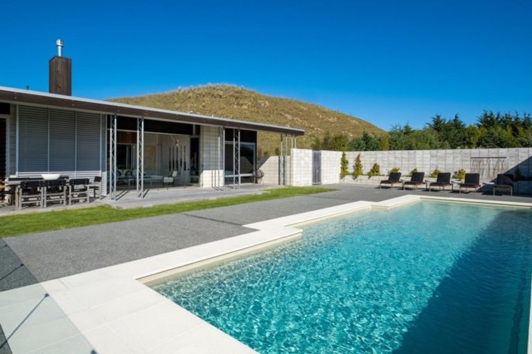 Photo of property in 84 Matarua Rise, Waimarama, Havelock North, 4294