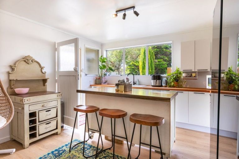 Photo of property in 15 Runciman Place, Dannevirke, 4930