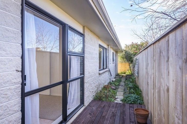 Photo of property in 46 Bluegum Road, Paraparaumu Beach, Paraparaumu, 5032