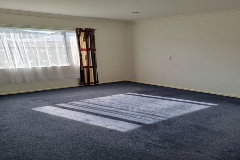 Photo of property in 32 Tararua Street, Trentham, Upper Hutt, 5018