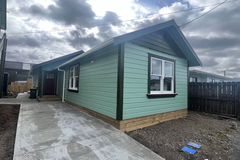 Photo of property in 66-68 Sydney Street, Petone, Lower Hutt, 5012