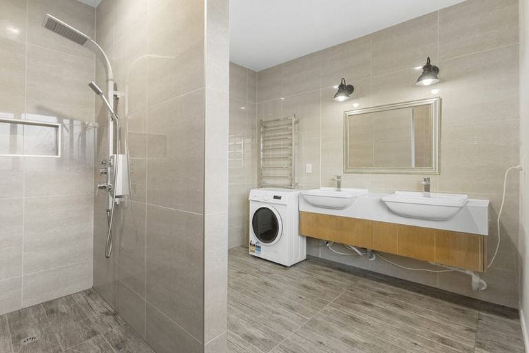 Photo of property in 337a Clarks Beach Road, Clarks Beach, Pukekohe, 2679