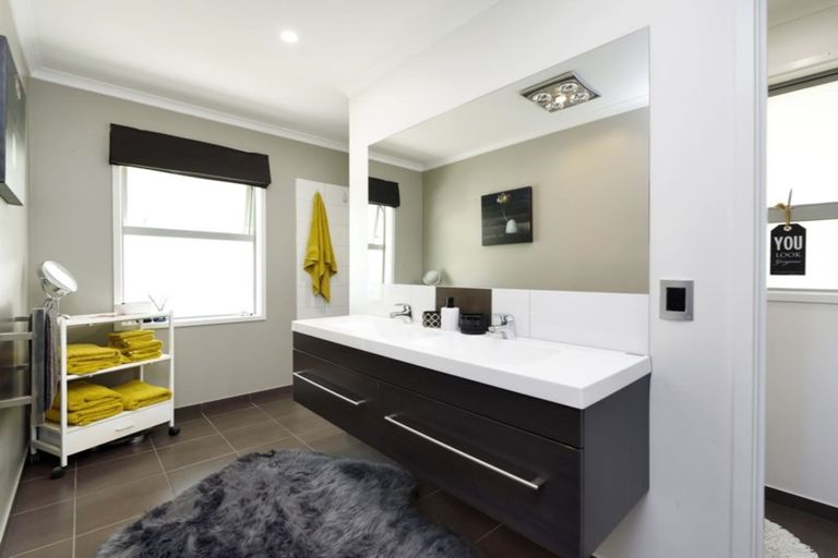 Photo of property in 21 Suter Street, Stoke, Nelson, 7011