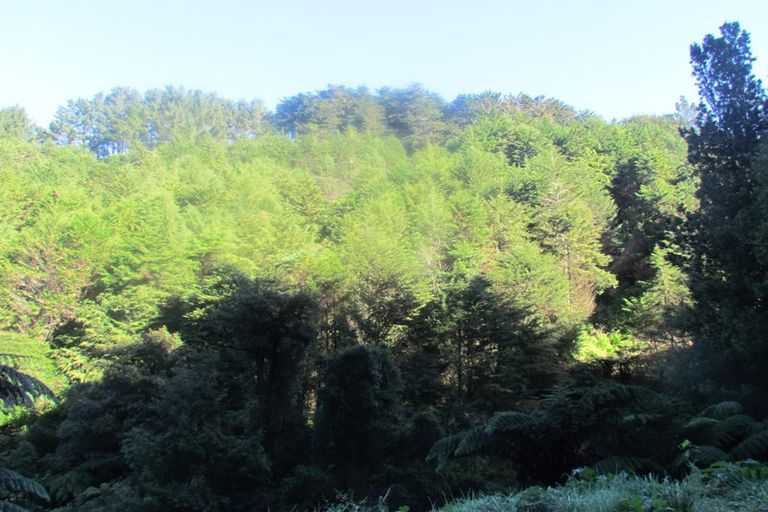 Photo of property in 2 Ararata Road, Hawera, 4672