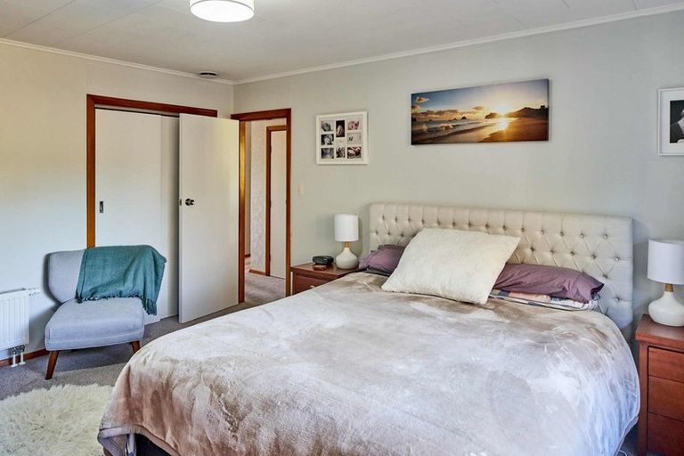 Photo of property in 26 Pope Street, Camborne, Porirua, 5026