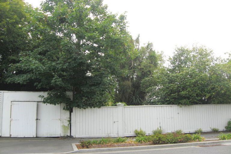 Photo of property in 19 Chapter Street, St Albans, Christchurch, 8052