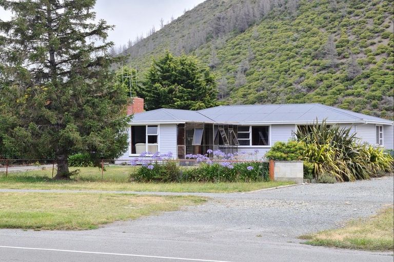 Photo of property in 79 Bledisloe Street, Kurow, 9435